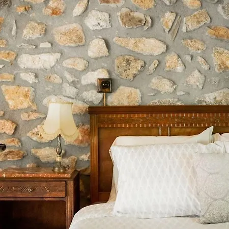 Luxury Mountain With Pool Access - La Bergerie